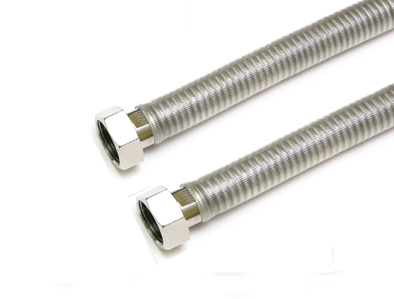 1,50м 1/2" Подводка сильфонная газовая + Изоляция -ПВХ гайка-гайка